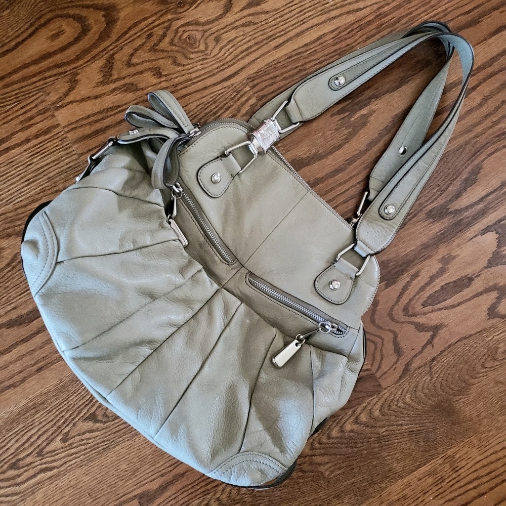 B Makowsky Pale Green Leather Purse/Shoulder Bag